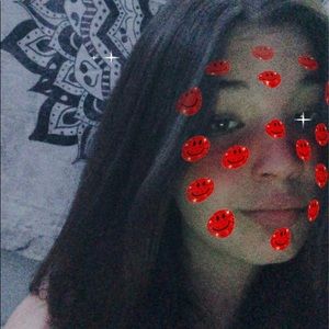 Meet your Posher, Ava